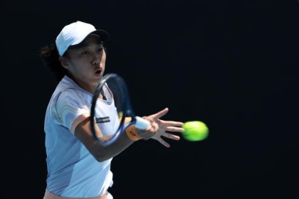 九游应用下载-张帅发挥失准止步澳网16强 三线作战她是真劳模