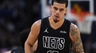 九游应用下载-太铁了！小迈克尔·波特半场三分球5中0仅拿7分2板2助